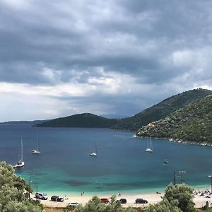Poros Beach Studios